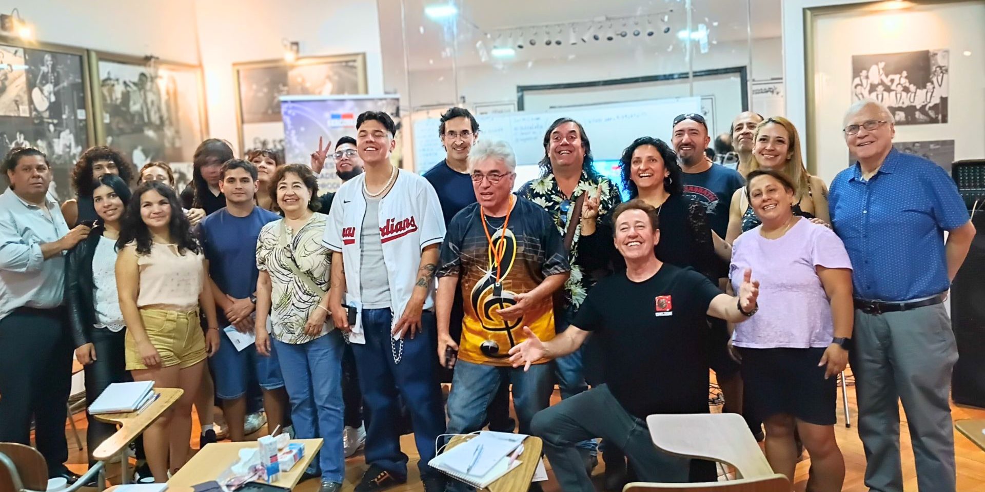 Foto grupal proyecta cultura Proyecta Cultura - Aura Consultora