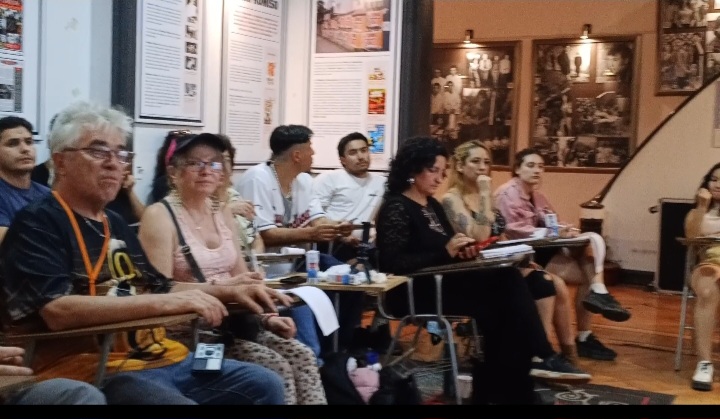 Participantes de Proyecta Cultura SINAMUARCHI en la Región Metropolitana